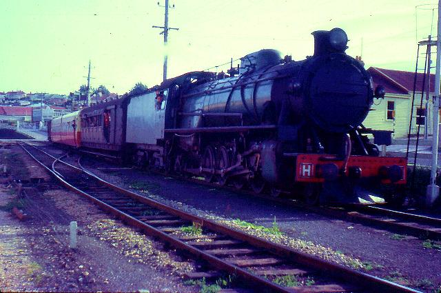 H5 arriving back at Devonport 
 with a special - March 7 1964